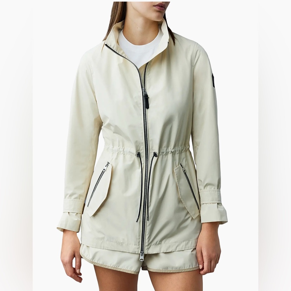 Mackage

Melany Nylon Rain Jacket